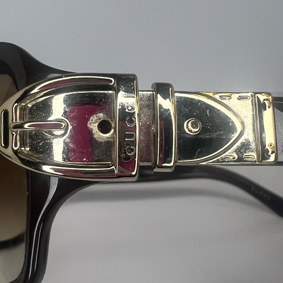 Gucci Vintage Gold Belt Buckle GG Logo Wrap Around Sunglasses - Picture 6 of 7